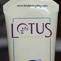 Lotus Herbals claywhite black clay skin whitening face pack review