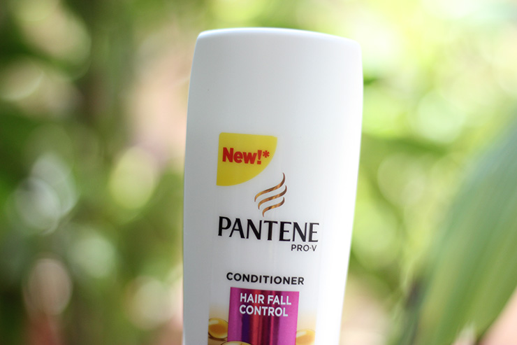 Pantene Pro V Hair Fall Control Conditioner Review (1)