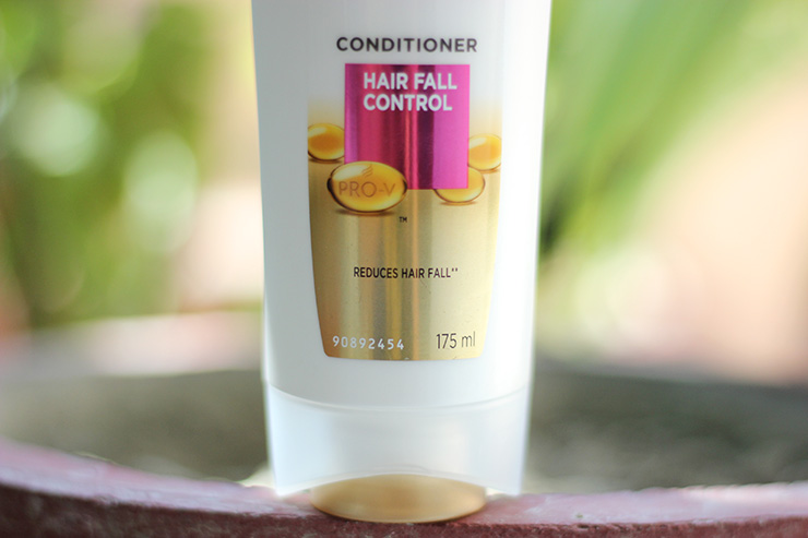 Pantene Pro V Hair Fall Control Conditioner Review (5)