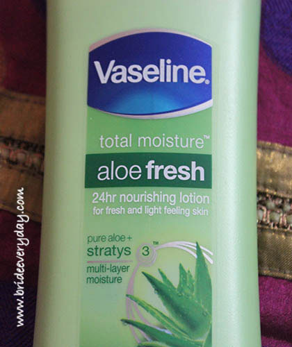 Vaseline Total Moisture Aloe Fresh 24hr Nourishing Body Lotion Review