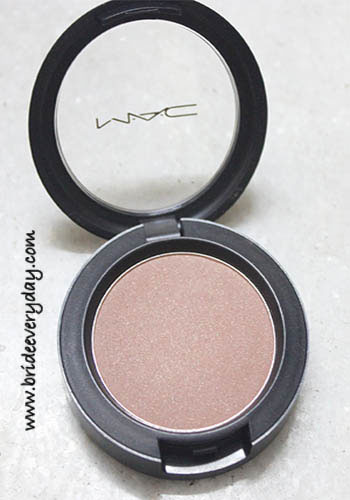 MAC Beauty Powder Blush All's Good Review, Swatch