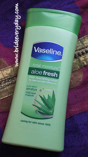 Vaseline Total Moisture Aloe Fresh 24hr Nourishing Body Lotion Review