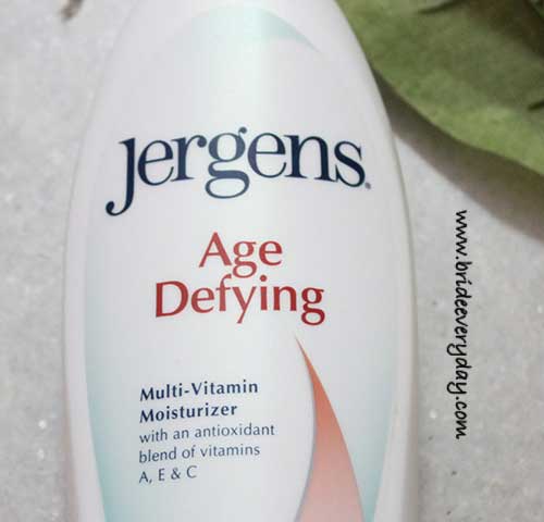 Jergens Age Defying Multi Vitamin Moisturizer Review