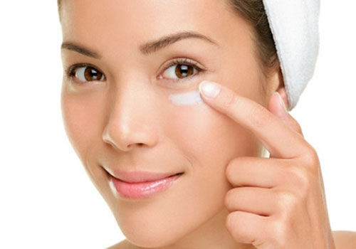 How To Get Rid Of Dark Circles Using Home Remedies