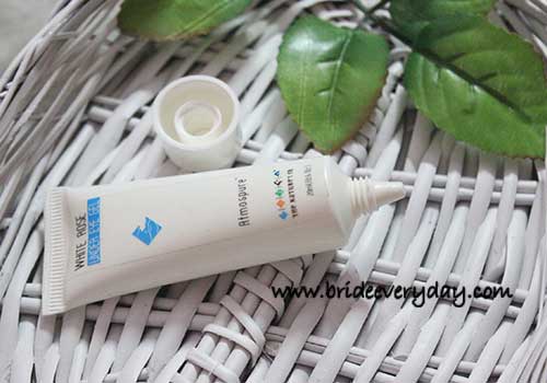 The Natures Co White Rose Under Eye Gel Review