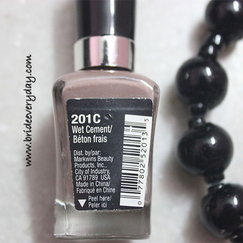 Wet n Wild Megalast Salon Nail Color – 201C Wet Cement Review, Swatch