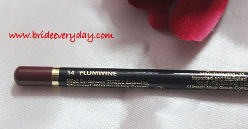 Revlon Lip Liner Pencil in Plumwine Review, Swatch