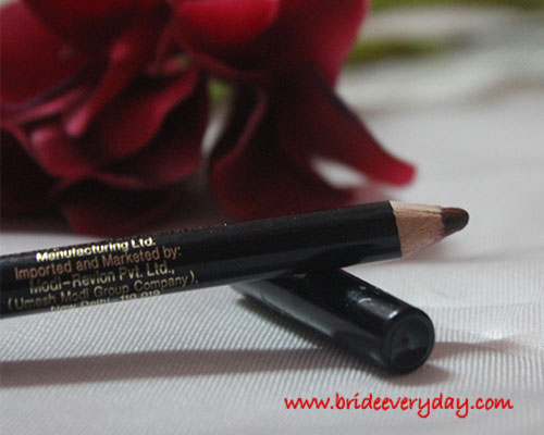 Revlon Lip Liner Pencil in Plumwine Review, Swatch