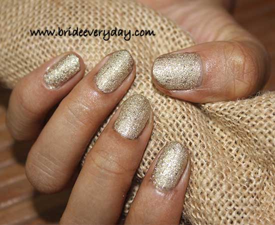 Maybelline Color Show Glitter Mania Nail Paint – All That Glitters (601) Review