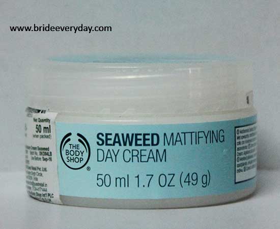 The Body Shop Seaweed Mattifying Day Cream Review, Swatch