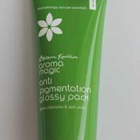 Blossom Kochhar Aroma Magic Anti Pigmentation Glossy Pack Review