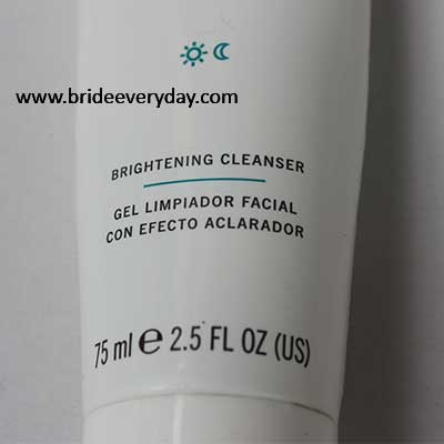 JAFRA Brightening Cleanser Review Swatch