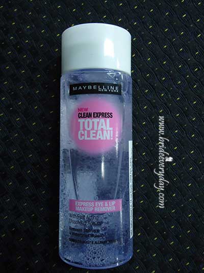 Maybelline Clean Express Total Clean Eye and Lip Makeup Remover Review