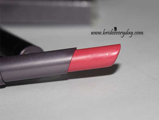 Oriflame The ONE Color Unlimited Lipstick Absolute Blush Review Swatch
