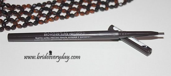 Deborah Milano Eyebrow Perfect Super Precision Brow Liner Review