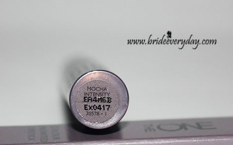 Oriflame The ONE Colour Unlimited Lipstick Mocha Intensity Review Swatch