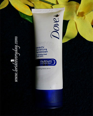 Dove Beauty Nutrium Moisture Face Wash Review