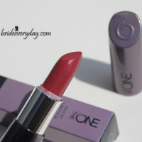 Oriflame The ONE Matte Lipstick Wild Rose Review Swatches