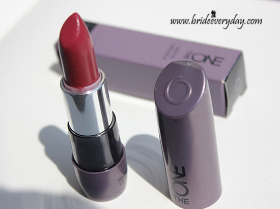 Oriflame The ONE Matte Lipstick Wild Rose Review Swatches