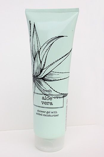 Marks and Spencer Fresh Aloe Vera Shower Gel with Added Moisturizer Review