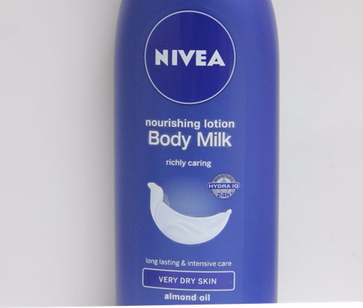 Nivea Nourishing Lotion Body Milk Almond Oil Review