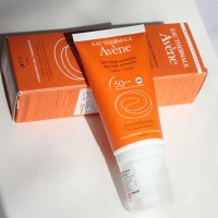 Eau Thermale Avene Very High Protection Cream SPF 50+ Review