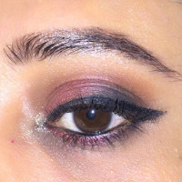 Eye makeup look