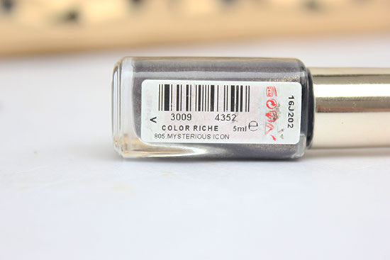 L’Oreal Color Riche Nail Polish Mysterious Icon Review Swatch