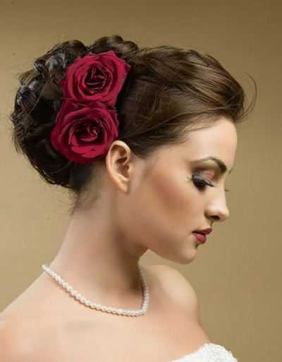 10 Classy Up Hairdos For Parties And Weddings