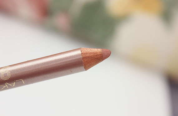 Lakme 9 to 5 Lip Liner-Beige Pink Review Swatch