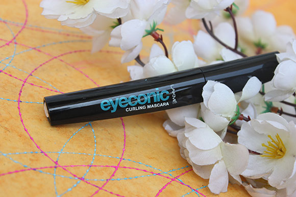 Lakme Eyeconic Mascara Review