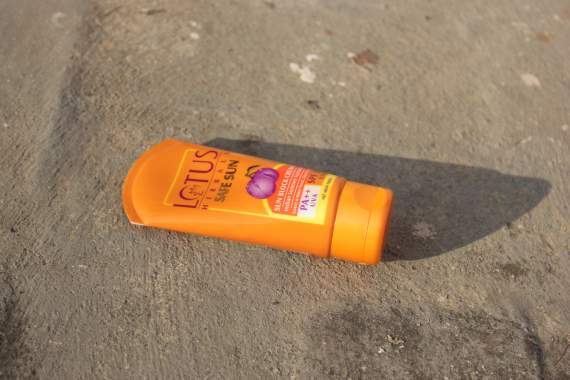 Lotus Herbals Safe Sun Block Cream SPF 30 Review