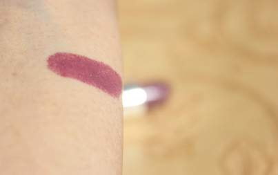 Maybelline Colorsensational Moisture Extreme Lipstick Forever Plum Review Swatches