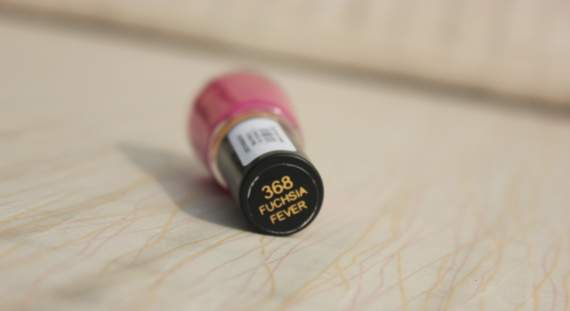 Revlon Nail Enamel Fuchsia Fever 368 Review Swatches