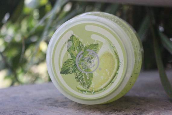 The Body Shop Virgin Mojito Body SCrub Review (1)