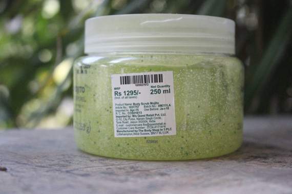 The Body Shop Virgin Mojito Body SCrub Review (2)