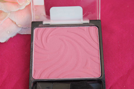 Wet n Wild Color Icon Heather Silk Blusher Review Swatches (5)