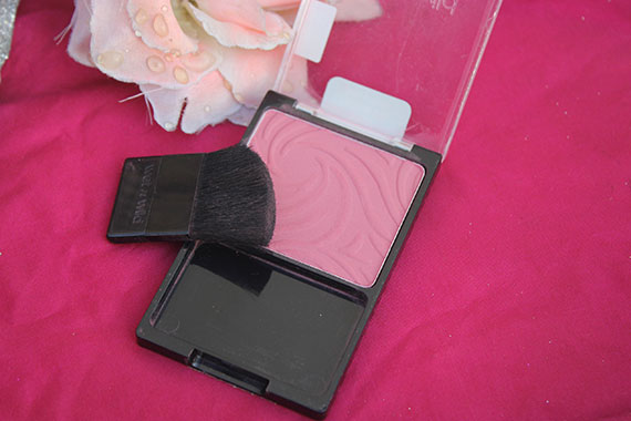 Wet n Wild Color Icon Heather Silk Blusher Review Swatches (6)