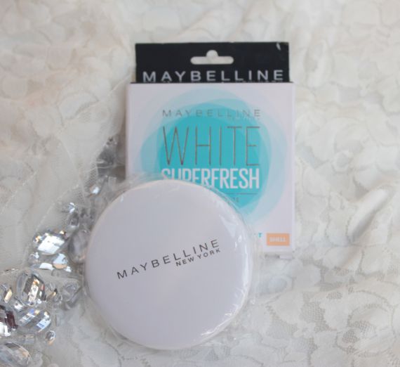 Maybelline White Superfresh Compact Powder-Shell Review (4)