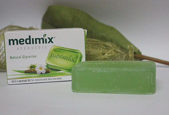 Medimix Ayurvedic Natural Glycerine Soap Review