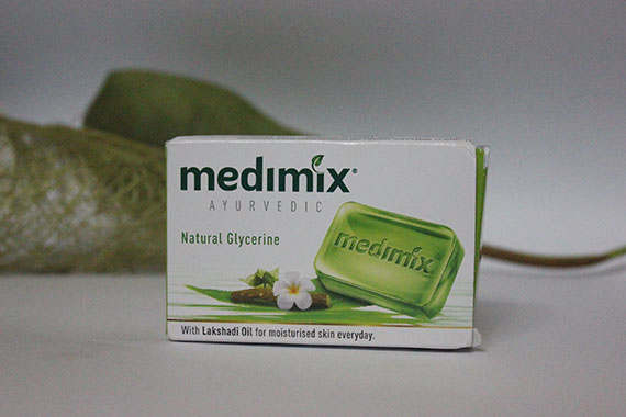 Medimix Ayurvedic Natural Glycerine Soap Review