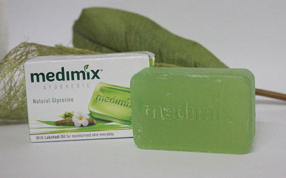 Medimix Ayurvedic Natural Glycerine Soap Review