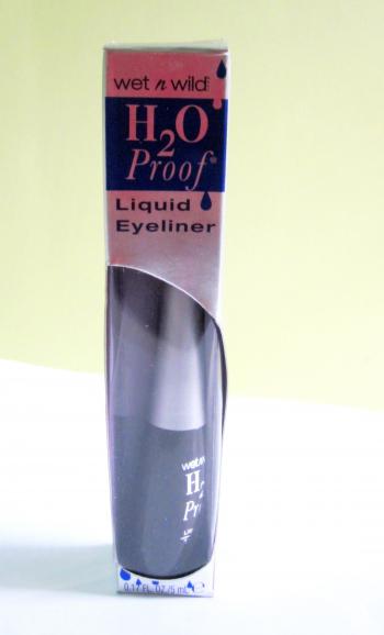 Wet n Wild H2O Proof Liquid Eyeliner Review (1)