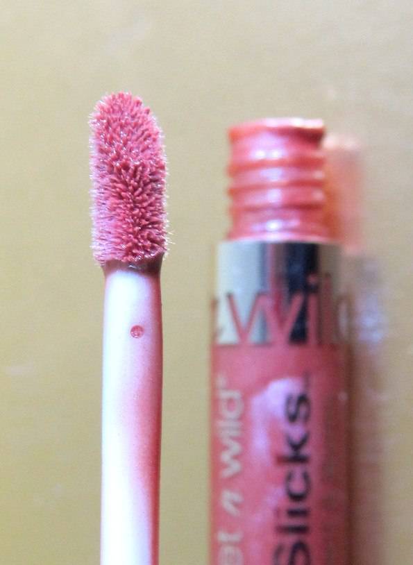 Wet n Wild Megaslicks Lip Gloss Bronze Berry Review (3)