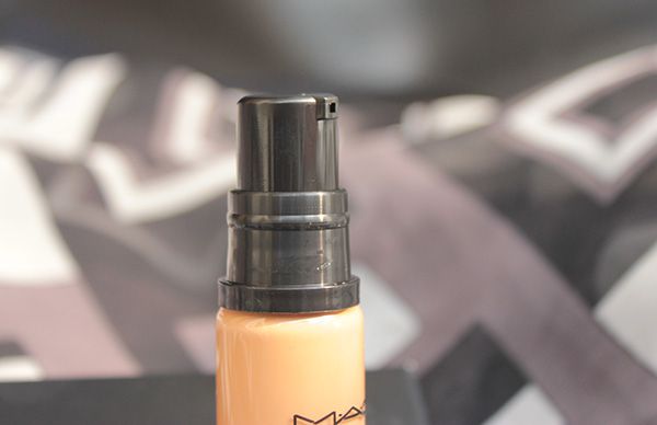 MAC Pro Longwear Concealer NC42 Review Swatch (7)