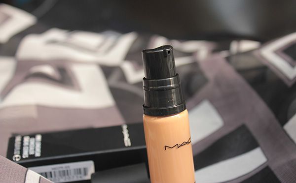 MAC Pro Longwear Concealer NC42 Review Swatch (8)