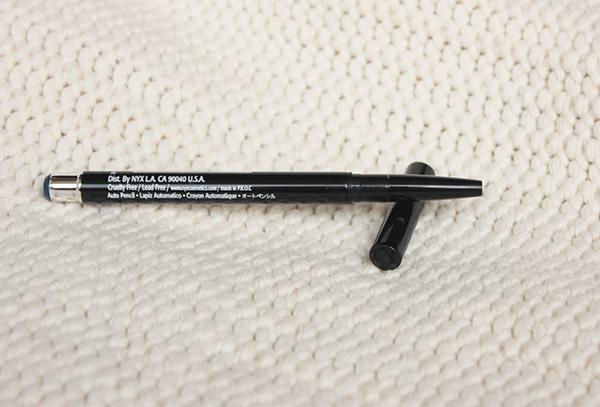 NYX Auto Eye Pencil In Shade Sapphire Review (6)
