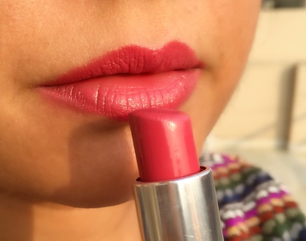 Maybelline Color Sensational Lipstick Hooked On Pink Review Swatches