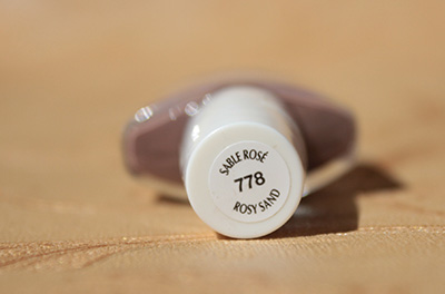 Maybelline Superstay 7 Day Gel Nail Polish Review (1)