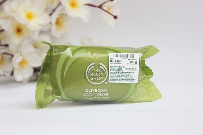 The Body Shop Olive Soap Review (1)